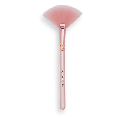 Makeup Revolution Create Detailed Fan Highlighting Brush R24