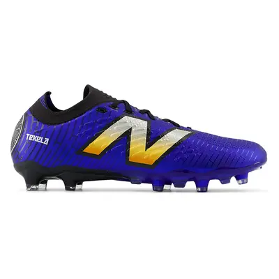 Férfi focicipő New Balance TEKELA PRO FG V4+ ST1FLZ45 – kék