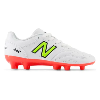 Gyermek focicipő New Balance 442 ACADEMY JNR FG V2 JS43FIB2 – fehér