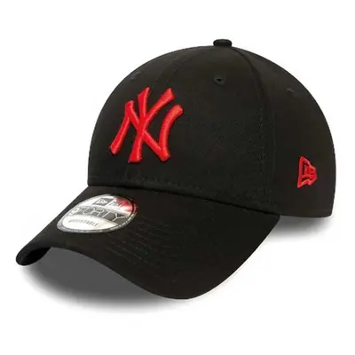 sapka New Era 9FORTY Essential NY Yankees Black Red Adjustable cap