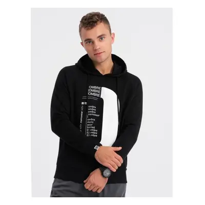 Férfi kapucnis pulóver HOODIE nyomtatással V3 OM-SSPS-0152 fekete