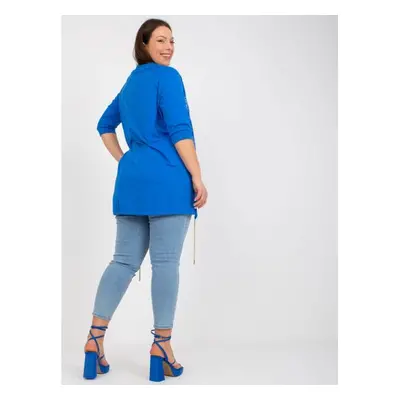 Női laza szabású blúz applikációval plus size FREE sötétkék