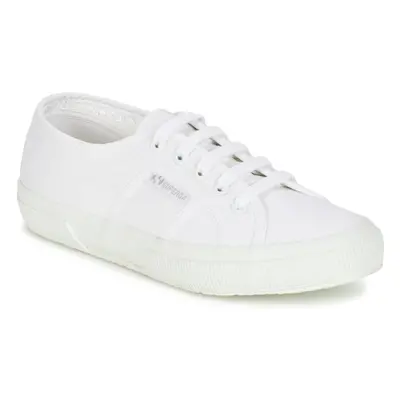 Superga 2750 CLASSIC Rövid szárú edzőcipők Fehér