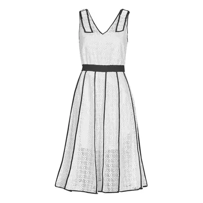 Karl Lagerfeld KL EMBROIDERED LACE DRESS Rövid ruhák Fehér