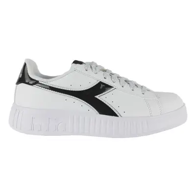 Diadora 101.178335 01 C1145 White/Black/Silver Divat edzőcipők Fehér