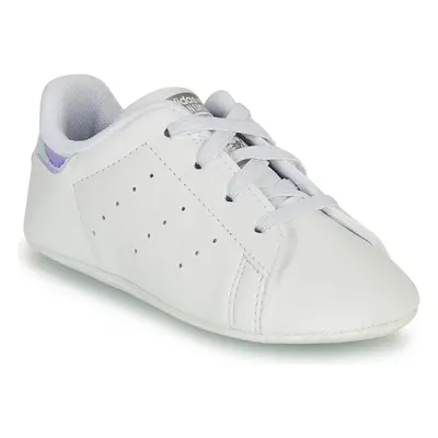 adidas STAN SMITH CRIB Rövid szárú edzőcipők Fehér