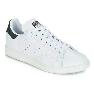 adidas STAN SMITH Rövid szárú edzőcipők Fehér