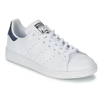 adidas STAN SMITH Rövid szárú edzőcipők Fehér