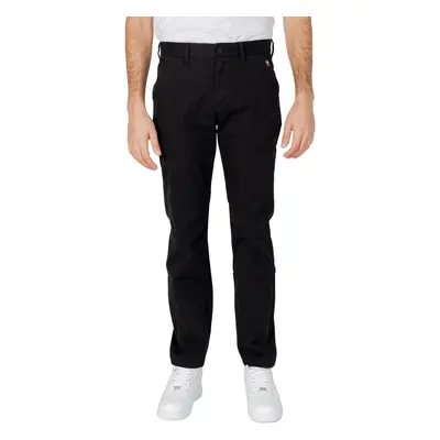 Tommy Hilfiger AUSTIN CHINO DM0DM19166 Nadrágok Fekete