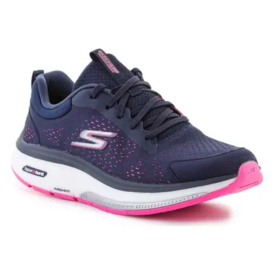 Skechers GO WALK Workout Walker - Outpace 124933-NVHP Rövid szárú edzőcipők Sokszínű