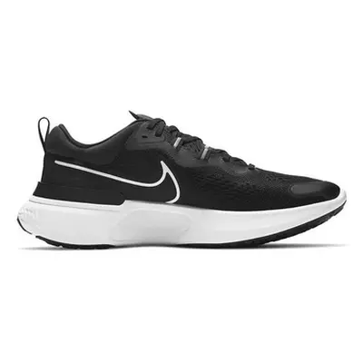 Nike QUEST 5 Multisport Fekete