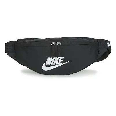 Nike NK HERITAGE WAISTPACK - FA22 Övtáskák Fekete