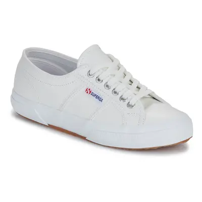 Superga 2750 CUIR Rövid szárú edzőcipők Fehér