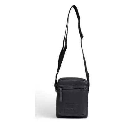 Calvin Klein Jeans COATED REPORTER18 PU K50K512036 Táskák Fekete