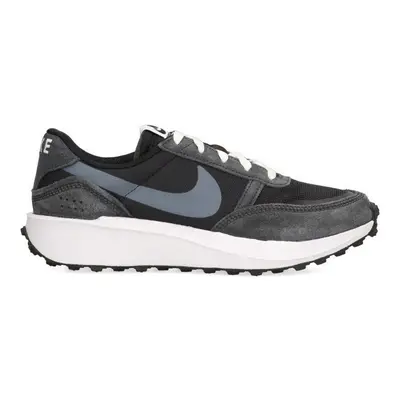 Nike 75679 Divat edzőcipők Fekete