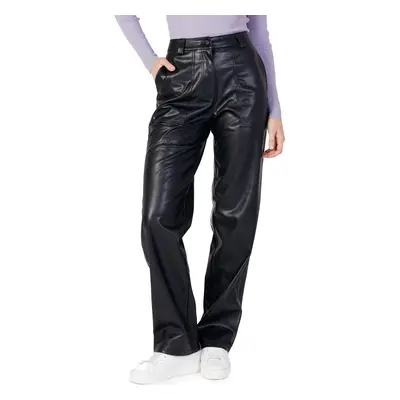 Calvin Klein Jeans J20J221385 - FAUX LEATHER HIGH Nadrágok Fekete