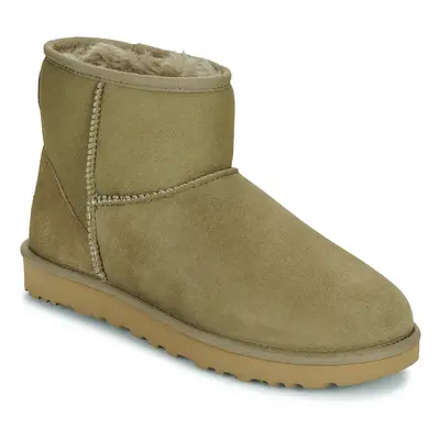 UGG CLASSIC MINI II Csizmák Barna