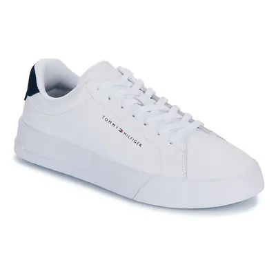 Tommy Hilfiger TH COURT LEATHER GRAIN ESS Rövid szárú edzőcipők Fehér