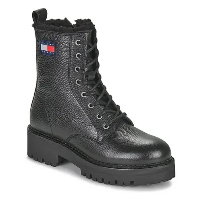 Tommy Jeans TJW URBAN BOOT TUMBLED LTR WL Csizmák Fekete