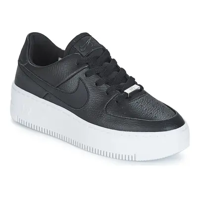 Nike AIR FORCE 1 SAGE LOW W Rövid szárú edzőcipők Fekete