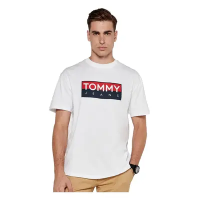 Tommy Jeans DM0DM19684 Rövid ujjú pólók Fehér