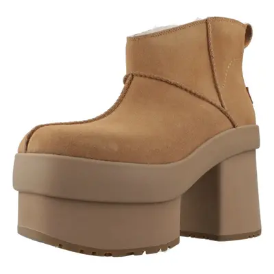 UGG W NEW HEIGHTS PLATFORM MIN Csizmák Barna