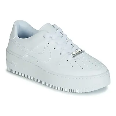 Nike AIR FORCE 1 SAGE LOW W Rövid szárú edzőcipők Fehér