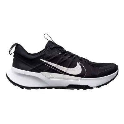 Nike DM0822 Divat edzőcipők Fekete