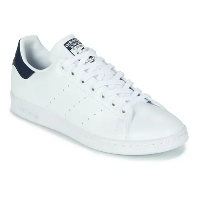 adidas STAN SMITH Rövid szárú edzőcipők Fehér