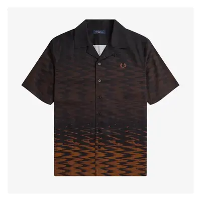 Fred Perry WAVE GRAPHIC REVERE COLLAR Pólók / Galléros Pólók Fekete