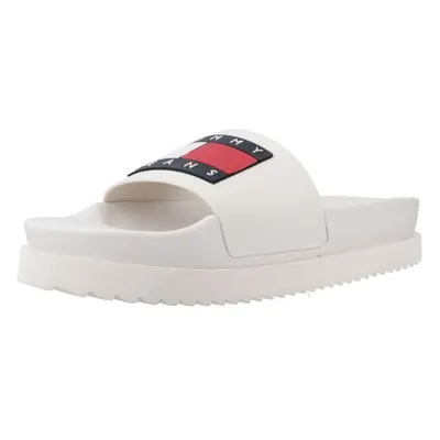 Tommy Jeans TJW ELEVATED FLATFORM SLIDE Lábujjközös papucsok Fehér