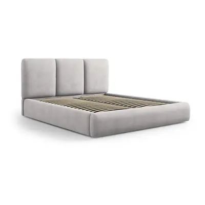 Világosszürke kárpitozott ágyneműtartós franciaágy ágyráccsal 200x200 cm Brody – Mazzini Beds