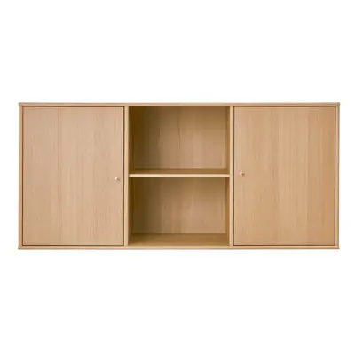 Natúr színű alacsony függő komód tölgyfa dekorral 133x61 cm Mistral – Hammel Furniture