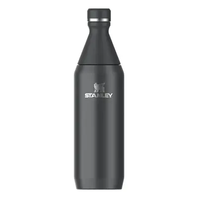 Fekete rozsdamentes acél ivópalack 600 ml All Day Slim – Stanley