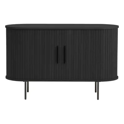 Fekete komód tolóajtóval, tölgyfa dekorral 120x76x45 cm Nola – Unique Furniture