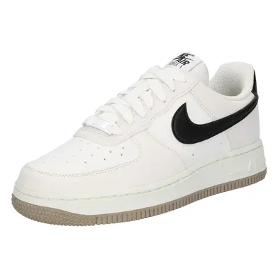 Nike Sportswear Rövid szárú sportcipők 'AIR FORCE 1' fekete / fehér