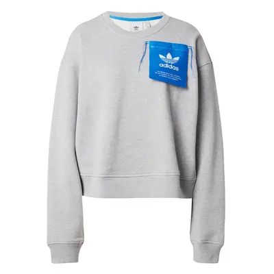 ADIDAS ORIGINALS Tréning póló 'KSENIA TAG' királykék / szürke / fehér