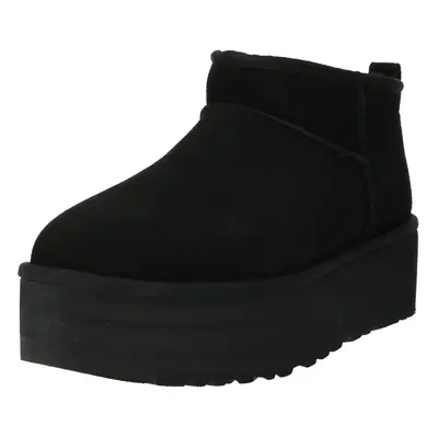 UGG Bakancsok 'Classic Ultra' fekete