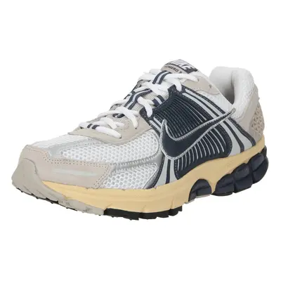 Nike Sportswear Rövid szárú sportcipők 'ZOOM VOMERO 5' bézs / tengerészkék / szürke / fehér