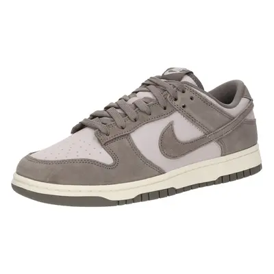 Nike Sportswear Rövid szárú sportcipők 'DUNK LOW RETRO SE' platina / fehér