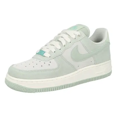 Nike Sportswear Rövid szárú sportcipők 'AIR FORCE 07 SE' türkiz / menta / pasztellzöld